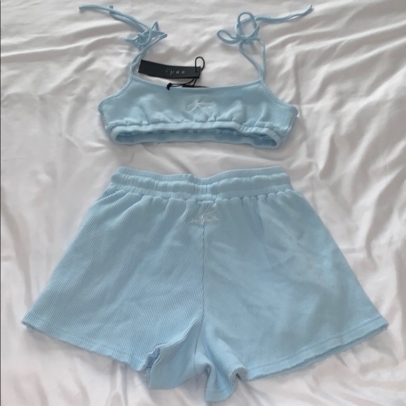 The Couture Club Matching Set - Picture 2 of 6